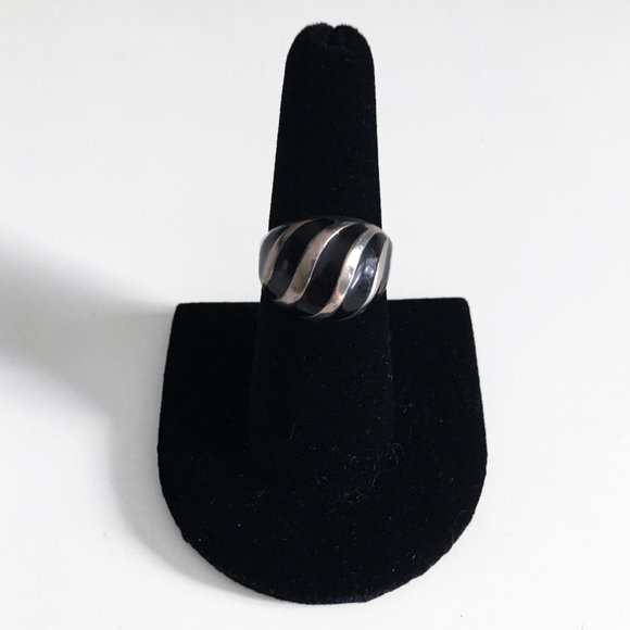 Jewelry - Silver and Black Fashion Statement Ring